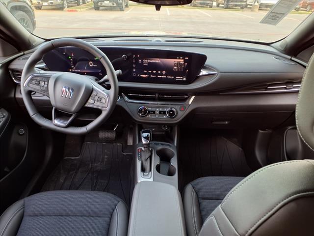 new 2025 Buick Envista car, priced at $28,075