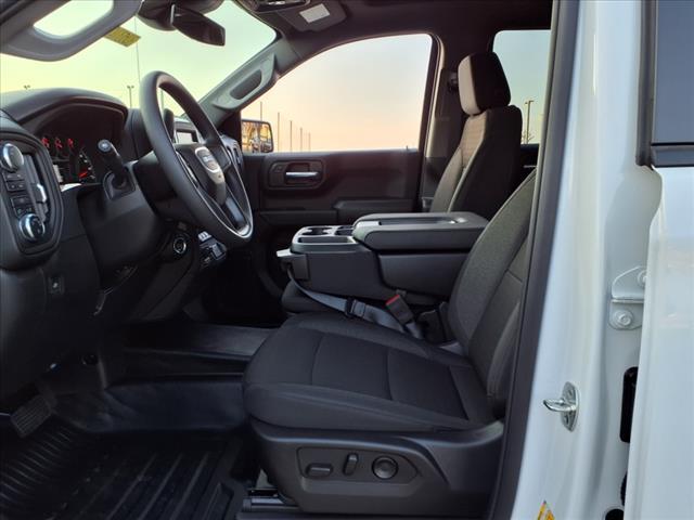 new 2025 GMC Sierra 1500 car, priced at $44,005