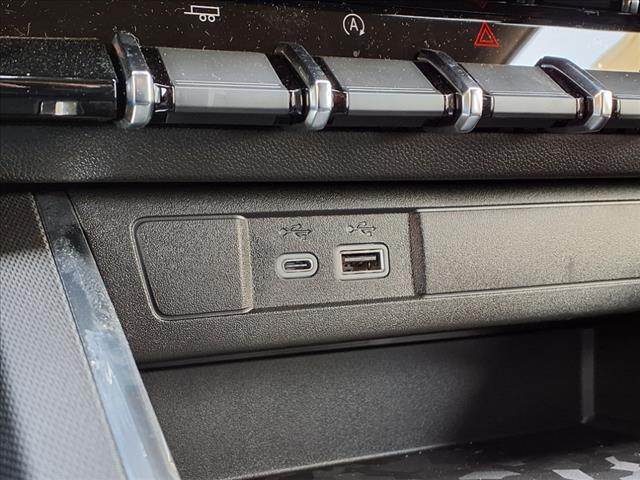 new 2025 GMC Canyon car, priced at $38,845