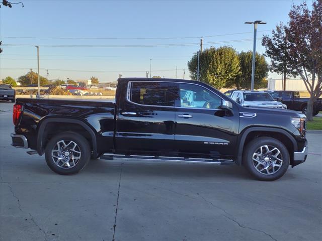 new 2025 GMC Sierra 1500 car, priced at $54,225