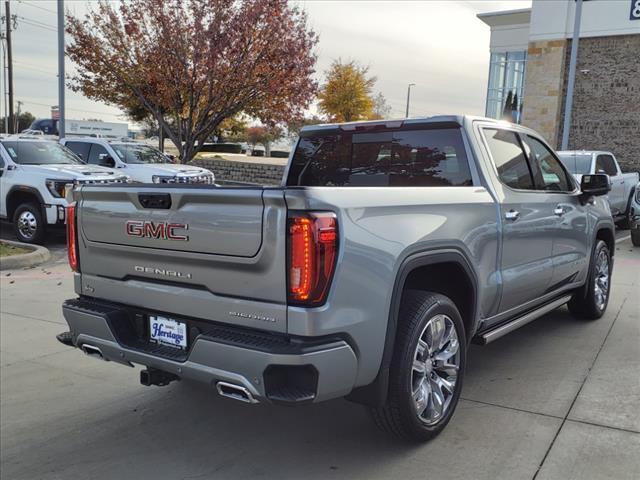 new 2025 GMC Sierra 1500 car, priced at $71,180