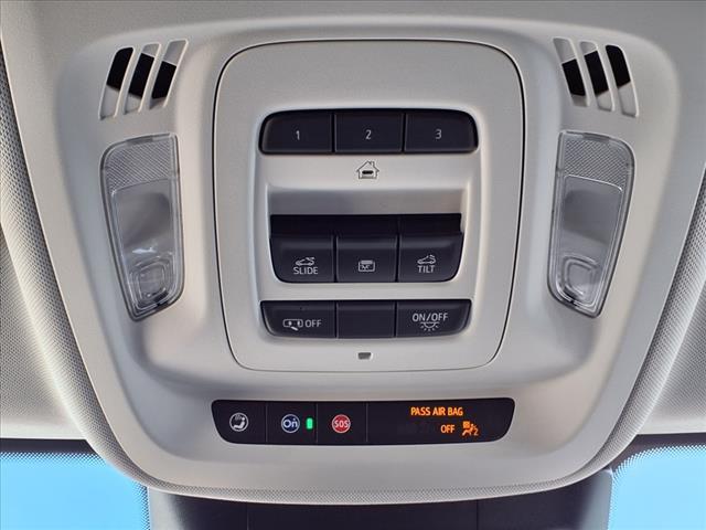new 2025 Buick Envision car, priced at $44,595