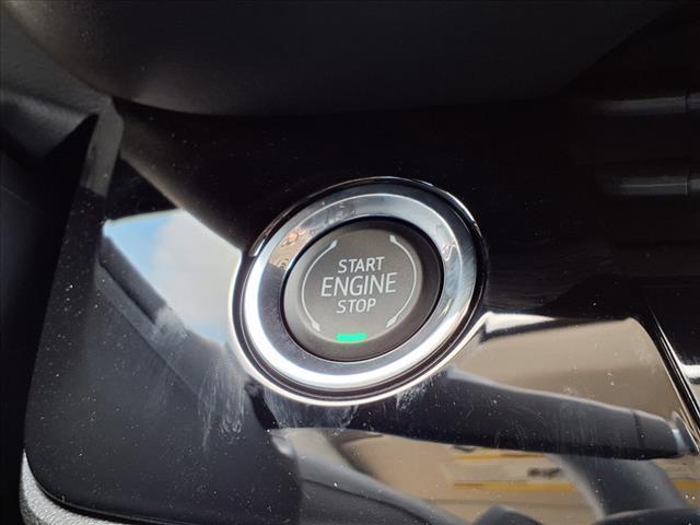 new 2025 Buick Envision car, priced at $44,595