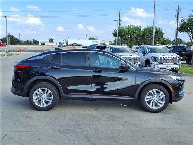 new 2025 Buick Envista car, priced at $27,850