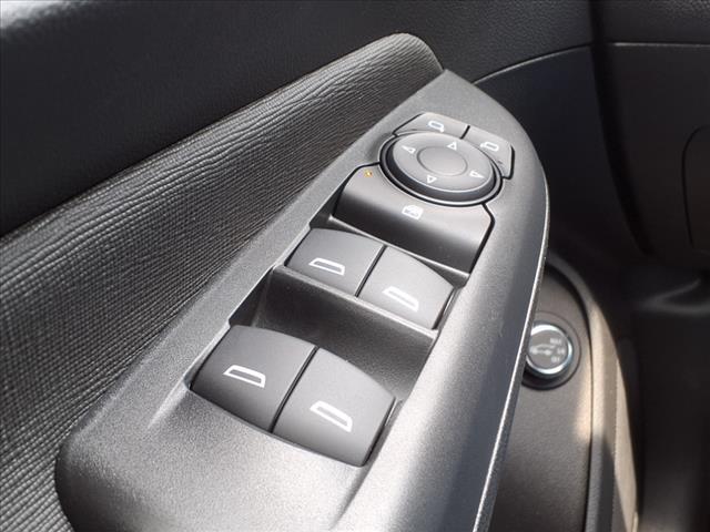 new 2025 Buick Envista car, priced at $27,580