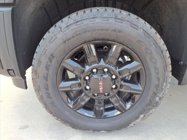 new 2025 GMC Sierra 2500 car, priced at $83,675