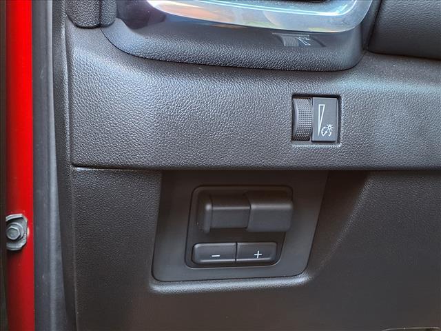 used 2025 GMC Canyon car, priced at $35,991