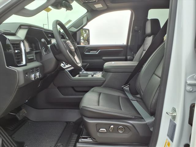 new 2025 GMC Sierra 2500 car, priced at $84,030