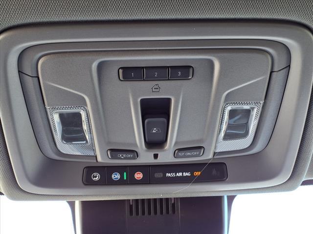 new 2025 GMC Sierra 1500 car, priced at $50,425