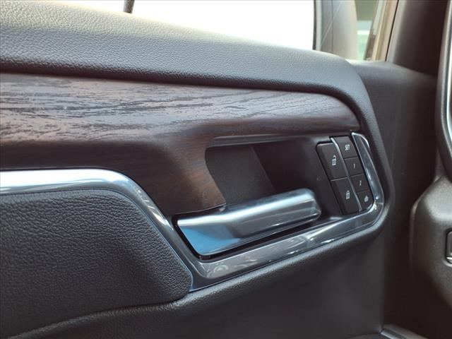 new 2025 GMC Sierra 1500 car, priced at $50,425