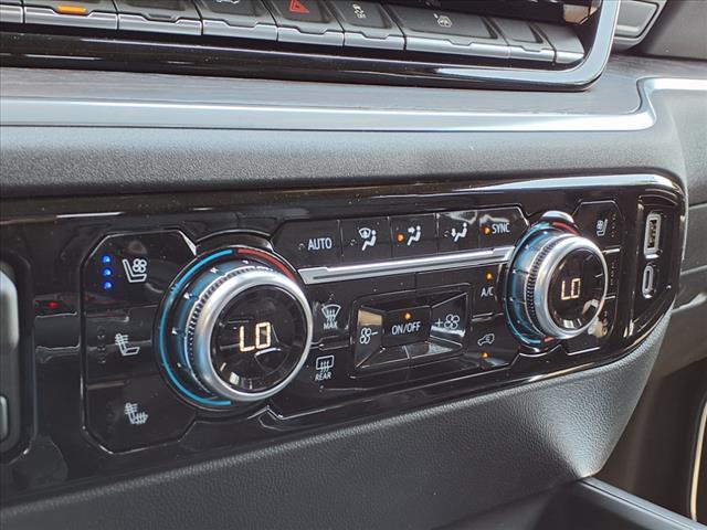new 2025 GMC Sierra 1500 car, priced at $50,425