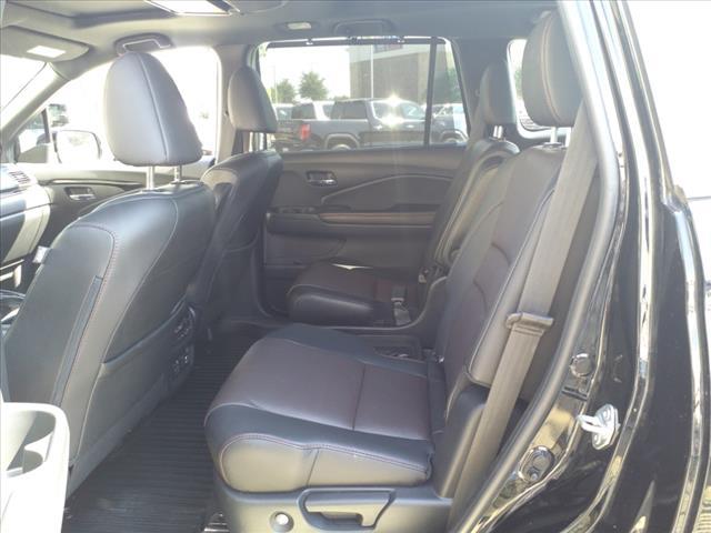 used 2021 Honda Pilot car, priced at $29,899