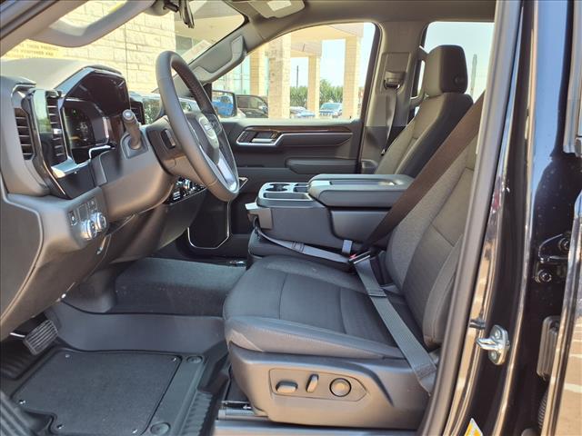 new 2026 GMC Sierra 1500 car, priced at $47,070
