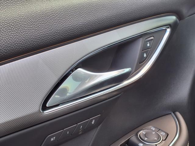 new 2025 Buick Envision car, priced at $41,460