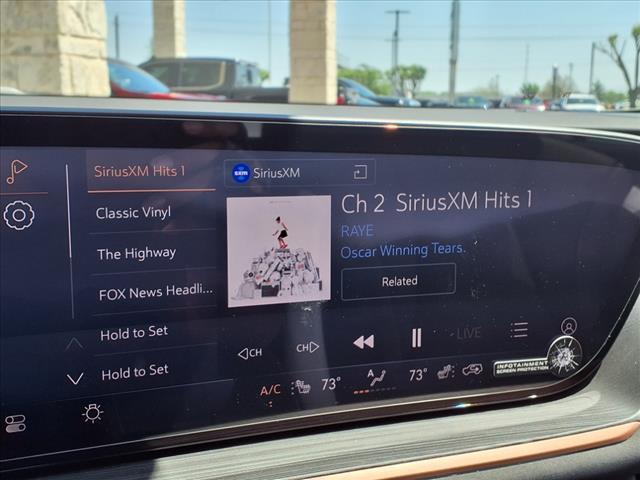 new 2025 Buick Envision car, priced at $39,965