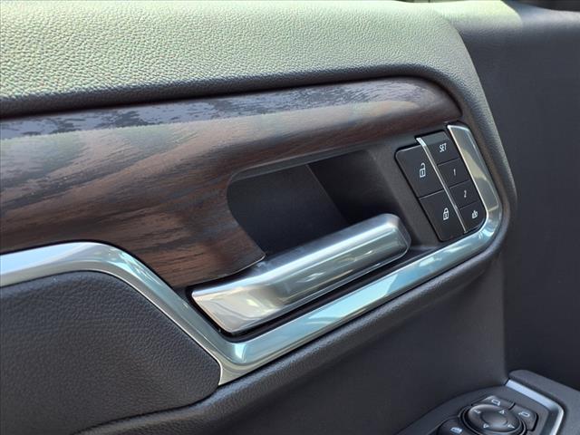 new 2025 GMC Sierra 1500 car, priced at $68,564