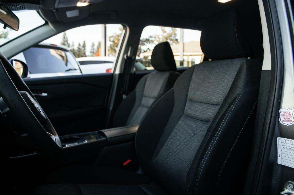 used 2024 Nissan Rogue car, priced at $23,995