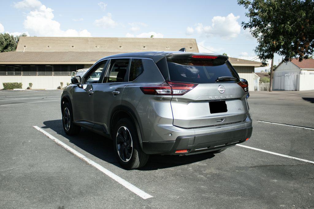 used 2024 Nissan Rogue car, priced at $23,995
