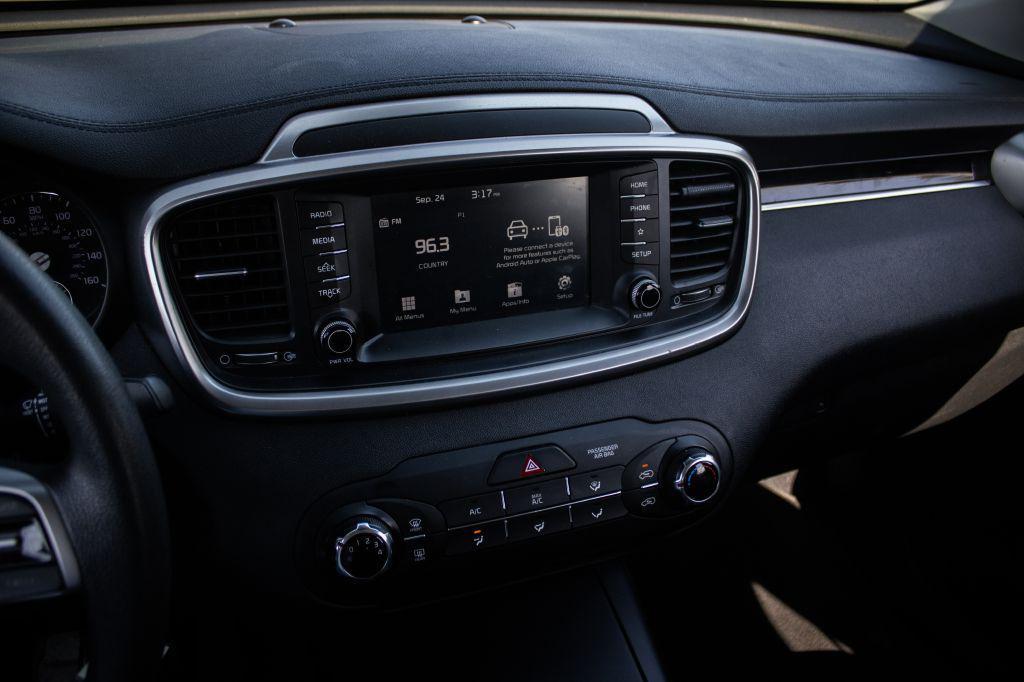 used 2020 Kia Sorento car, priced at $18,995