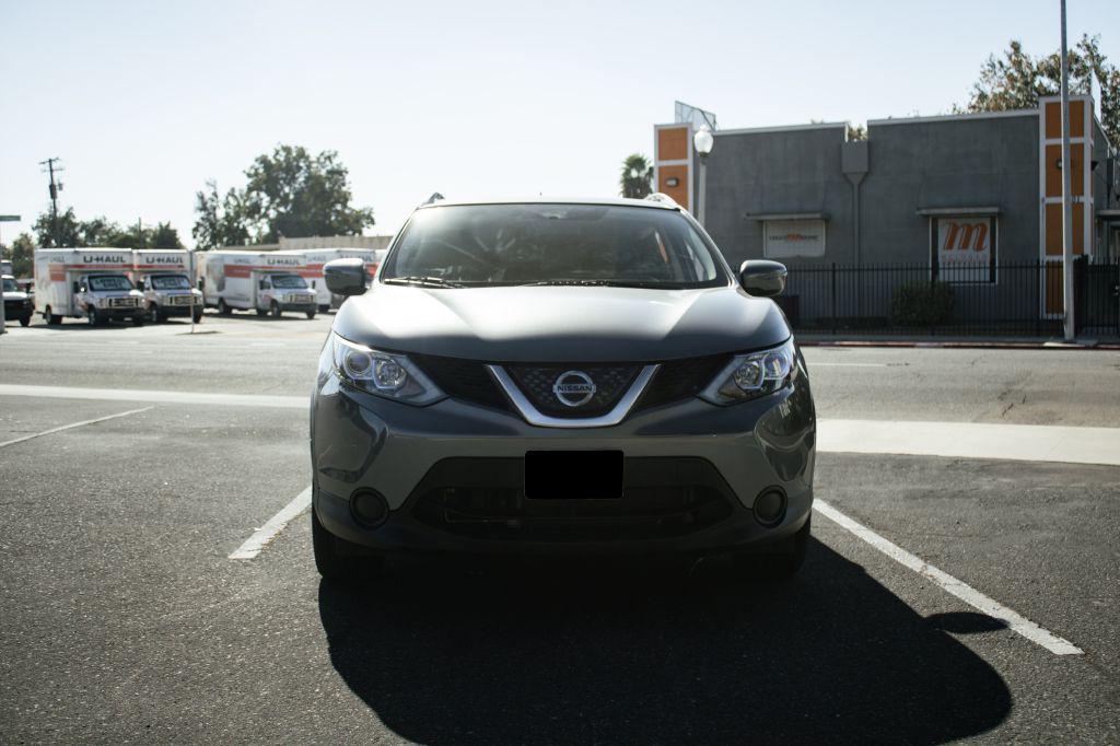 used 2018 Nissan Rogue Sport car, priced at $15,400
