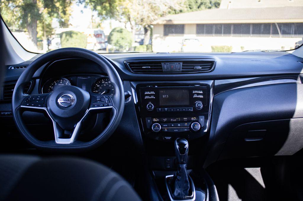 used 2018 Nissan Rogue Sport car, priced at $15,400