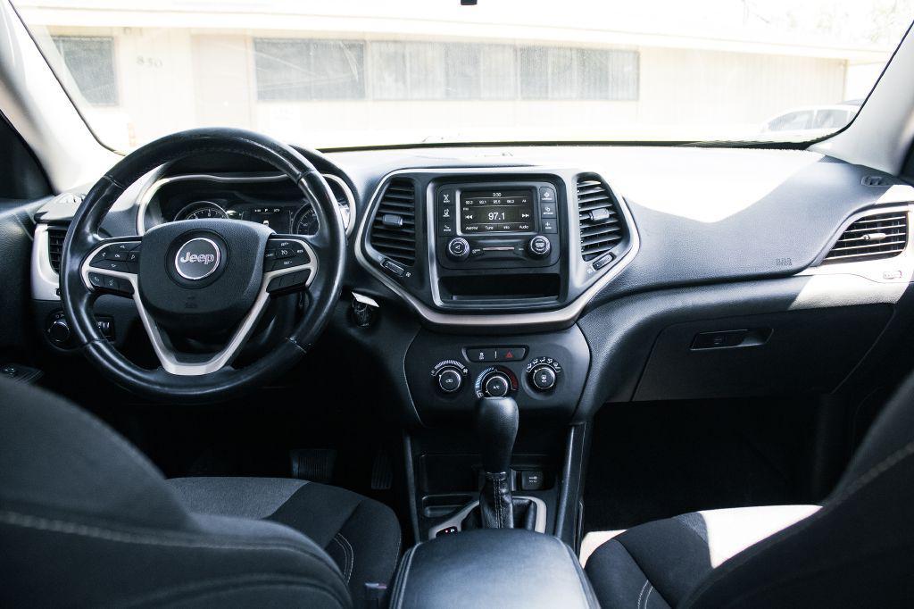 used 2016 Jeep Cherokee car, priced at $10,133