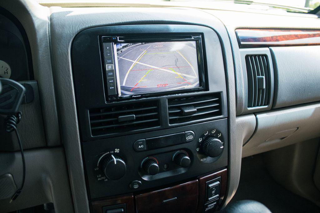 used 2001 Jeep Grand Cherokee car, priced at $14,995