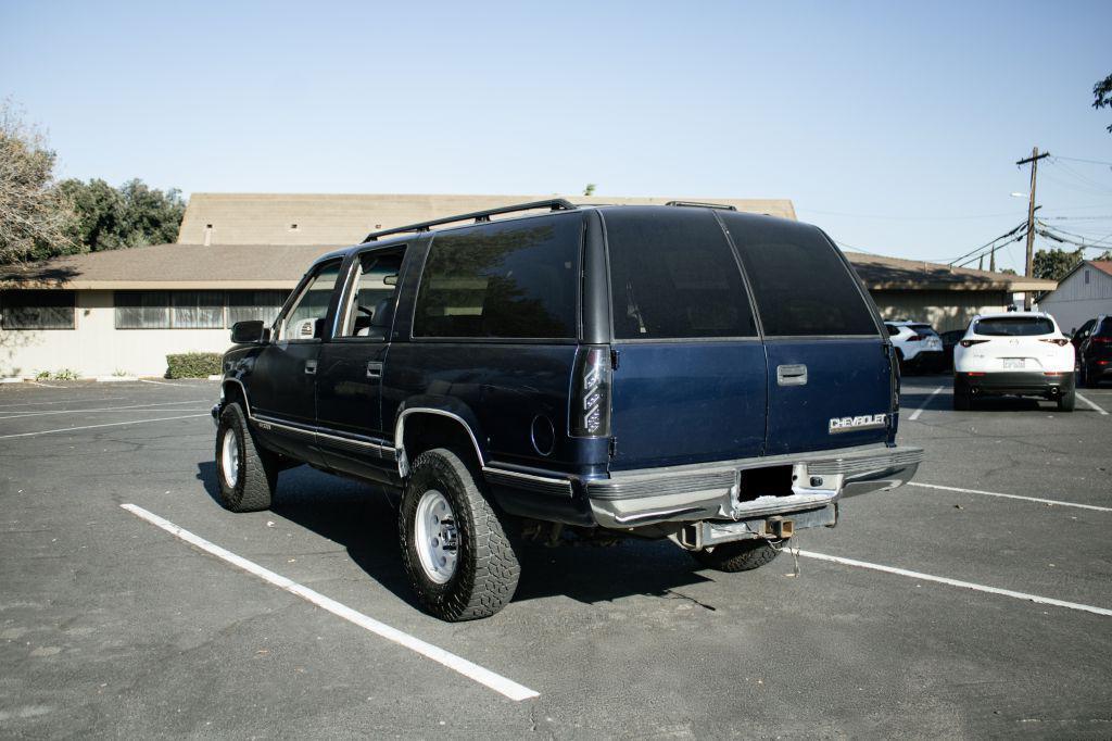 used 1997 Chevrolet Suburban car, priced at $4,999