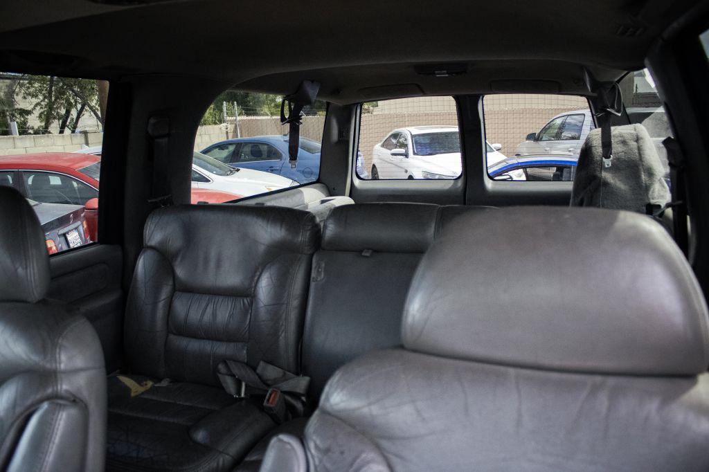 used 1997 Chevrolet Suburban car, priced at $4,999