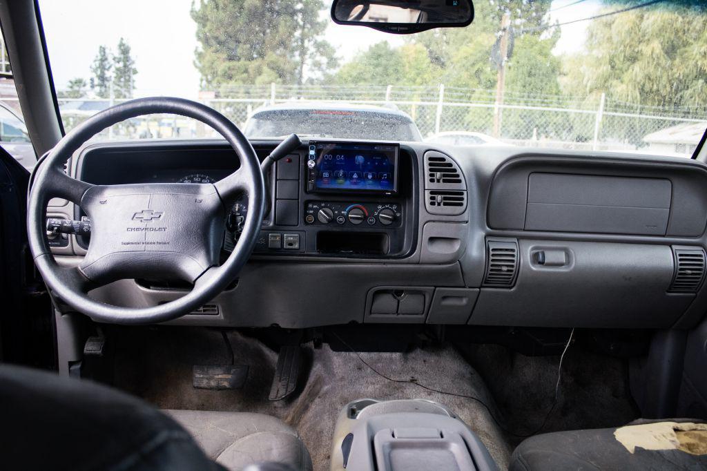 used 1997 Chevrolet Suburban car, priced at $4,999