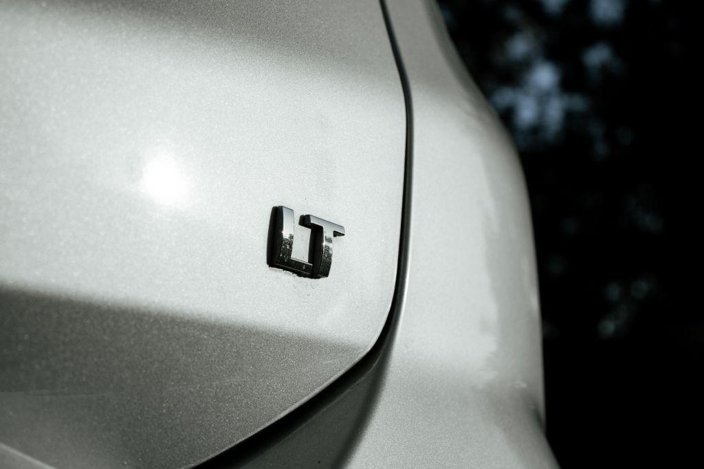 used 2020 Chevrolet Equinox car, priced at $16,995