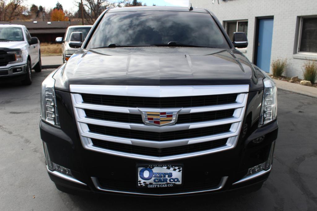 used 2019 Cadillac Escalade car, priced at $34,988