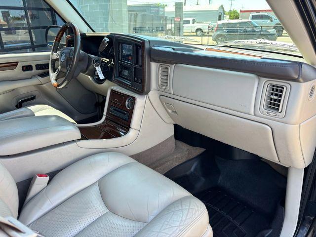 used 2004 Cadillac Escalade car, priced at $10,988