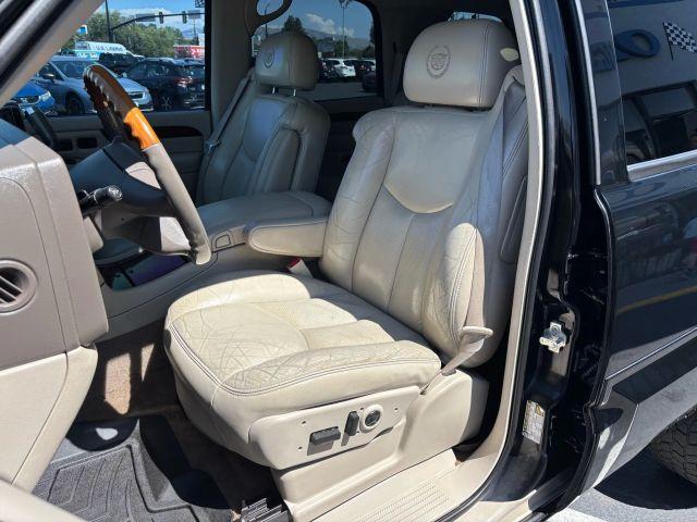 used 2004 Cadillac Escalade car, priced at $10,988