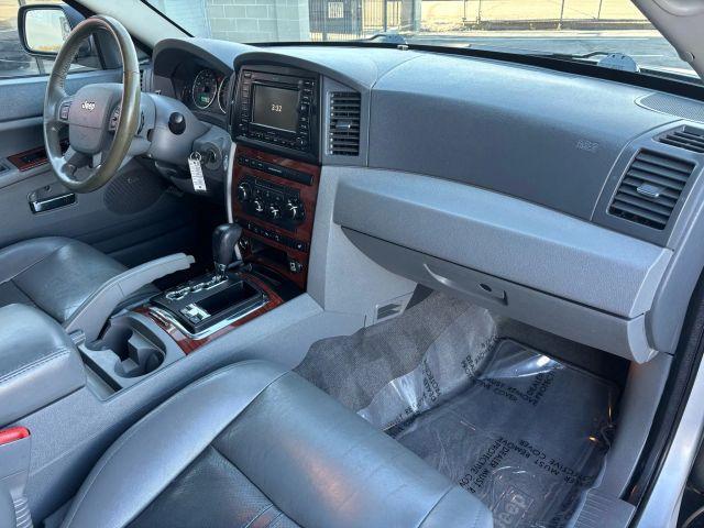 used 2007 Jeep Grand Cherokee car, priced at $7,488