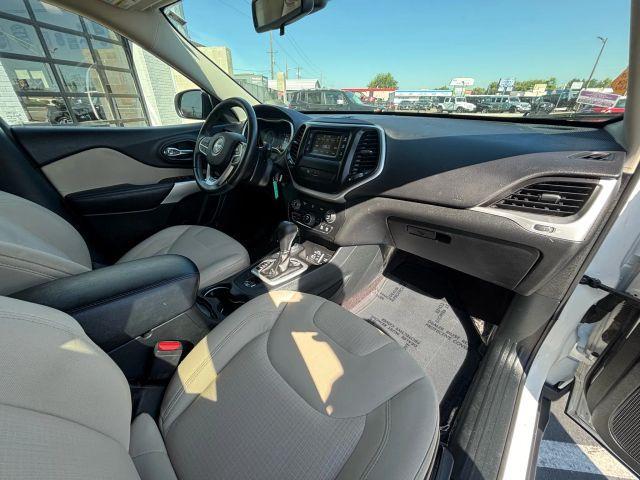 used 2017 Jeep Cherokee car, priced at $12,998