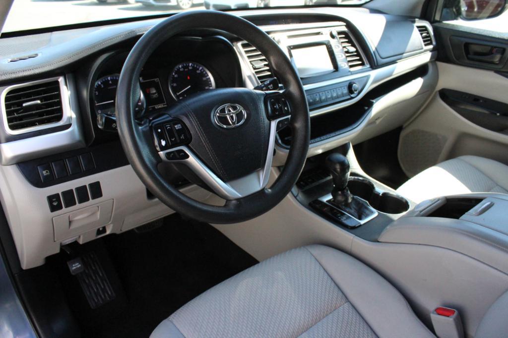 used 2017 Toyota Highlander car, priced at $21,988