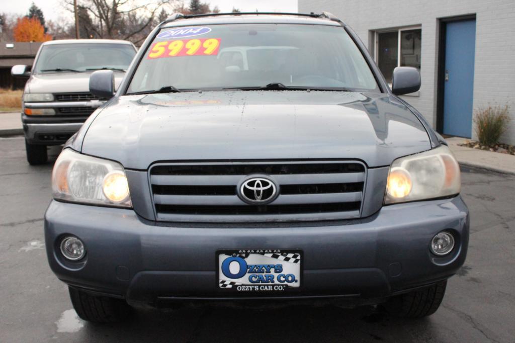 used 2004 Toyota Highlander car, priced at $5,988