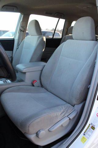 used 2012 Toyota Highlander car, priced at $8,988