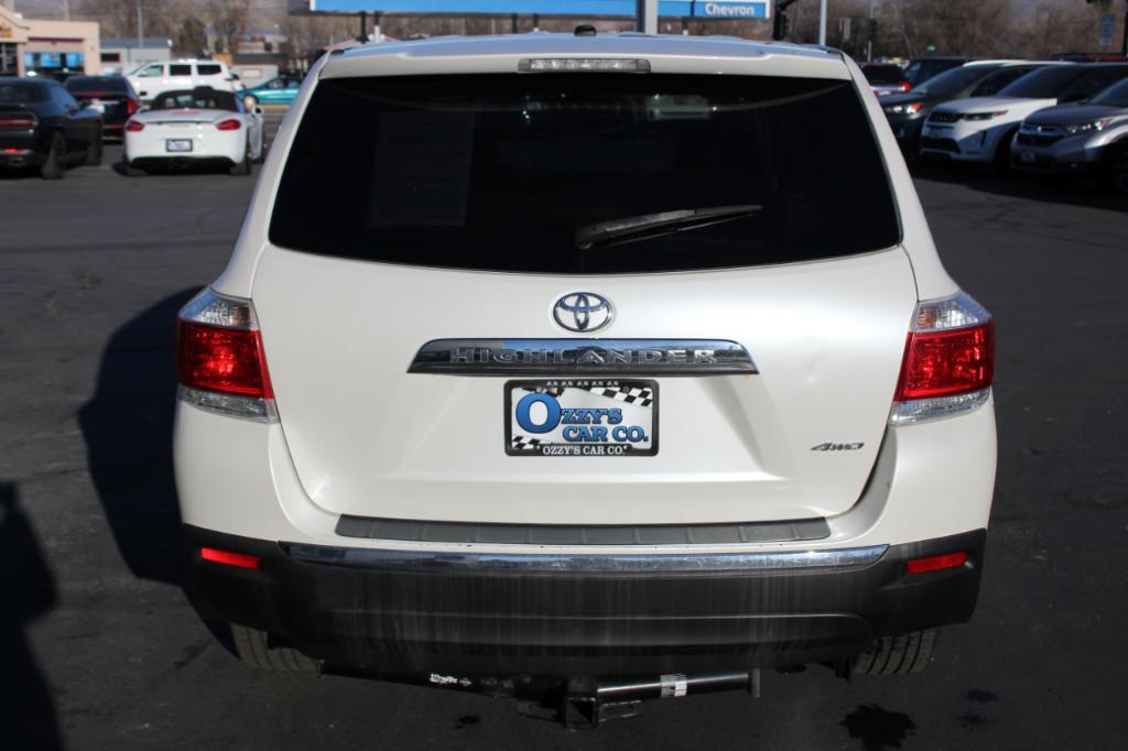 used 2012 Toyota Highlander car, priced at $8,988