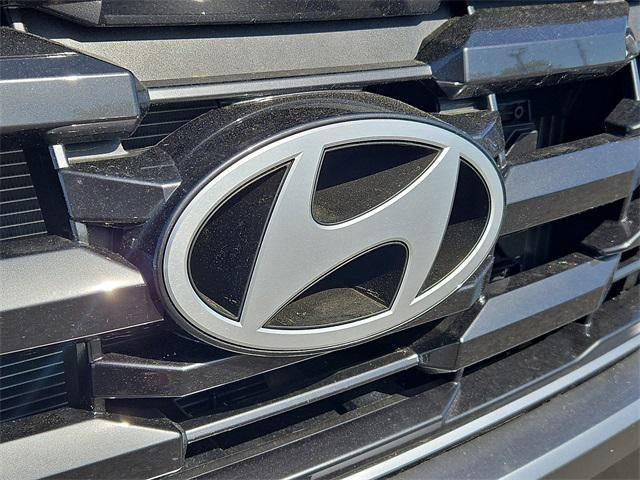 new 2025 Hyundai TUCSON Hybrid car, priced at $36,436