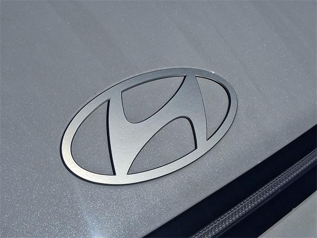 new 2025 Hyundai Sonata Hybrid car, priced at $31,723