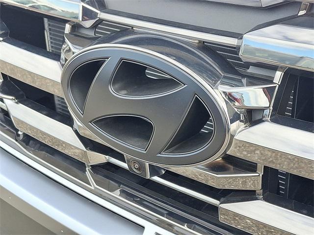 new 2025 Hyundai TUCSON Hybrid car, priced at $39,435