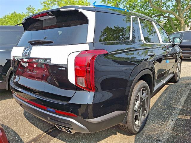 new 2025 Hyundai Palisade car, priced at $46,280