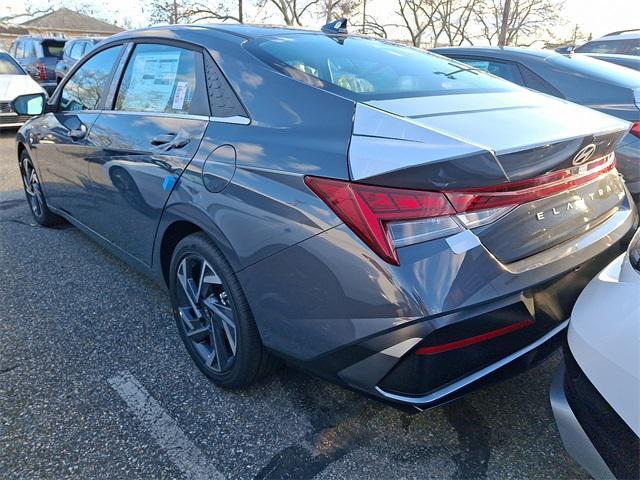 new 2025 Hyundai Elantra car, priced at $27,118