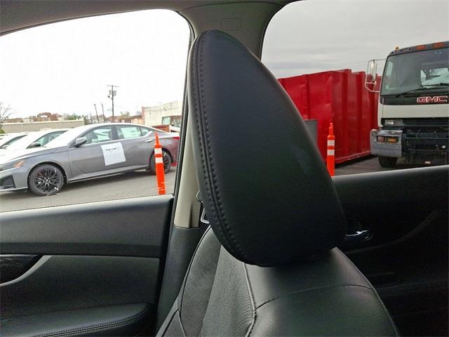 used 2018 Nissan Rogue car, priced at $13,897