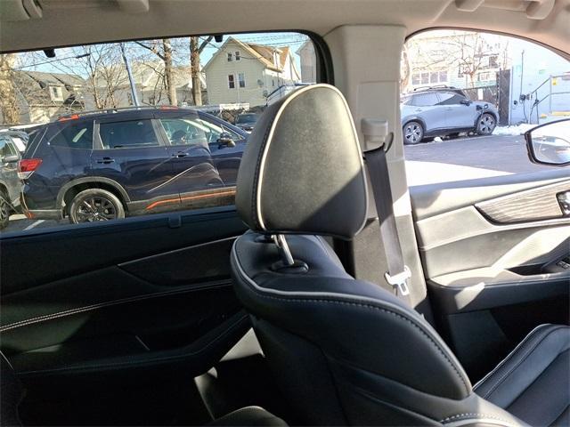 used 2023 Acura MDX car, priced at $44,504
