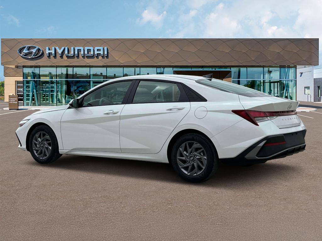 new 2024 Hyundai Elantra car, priced at $25,033
