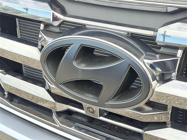 new 2025 Hyundai TUCSON Hybrid car, priced at $38,537