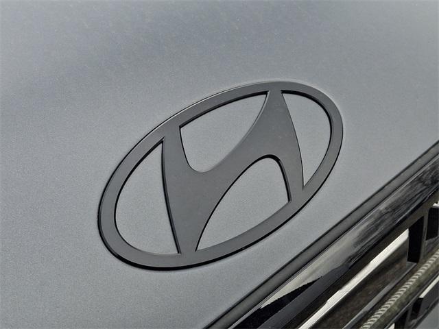 new 2025 Hyundai Santa Fe car, priced at $40,656
